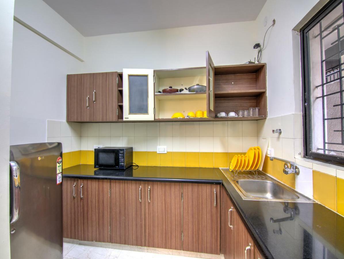 Sunshine Suites Grand Deluxe Bangalore Bagian luar foto